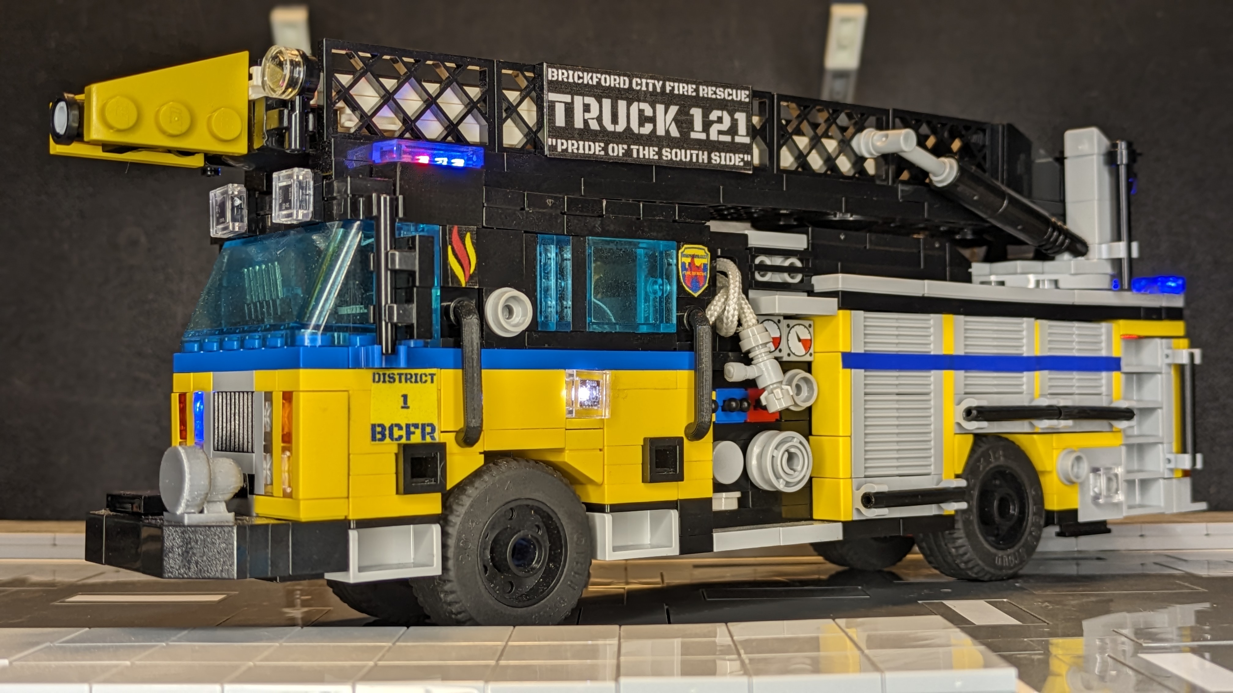 T121